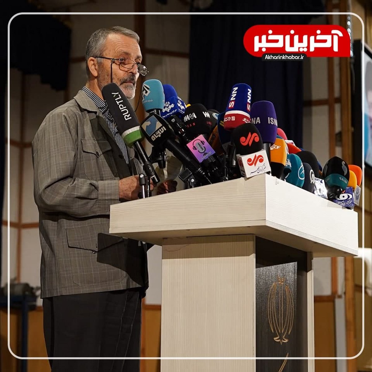 زریبافان: از احمدینژاد اعلام برائت میکنم