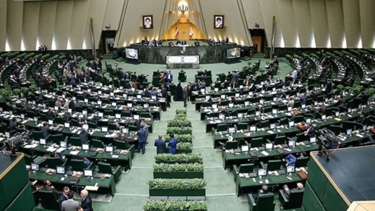 تذکرات کتبی نمایندگان به روحانی و وزرا