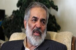 احمدی نژاد باید باید به جرم دزدی اسناد سرّی محاکمه و مجازات گردد
