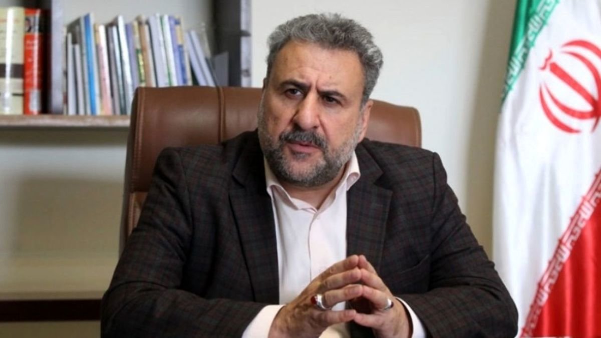 فلاحت پیشه: لیدرهای نسل جدید و قدیم اصلاحات دیگر زبان همدیگر را نمیفهمند