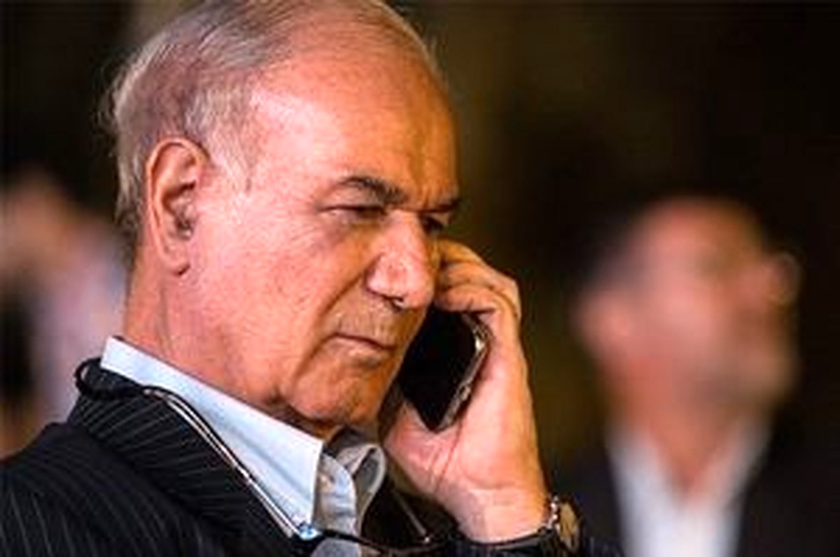 کاش به استقلال نمی رفتم