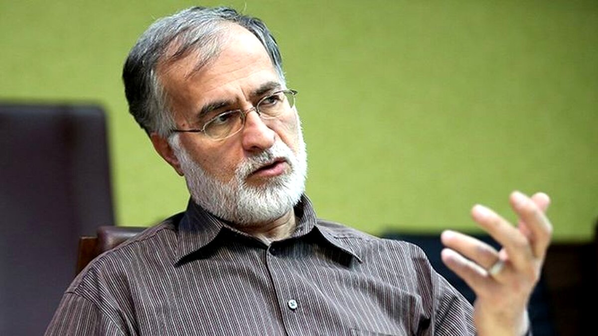 عطریانفر: ظریف نمی‌تواند نماد مذاکره در انتخابات ۱۴۰۰ باشد