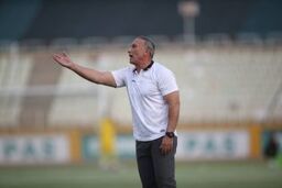 درخشان: حیف است سایپا لیگ برتری نباشد