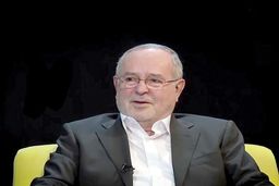 کرباسیان فرد موفقی بوده است
