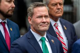 اختلاف موضع در تیم ترامپ علیه ایران