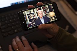 هشدار رئیس انجمن مراقبت‌های ویژه ایران: منتظر بایدن بمانیم هموطنان بیشتری را از دست می‌دهیم