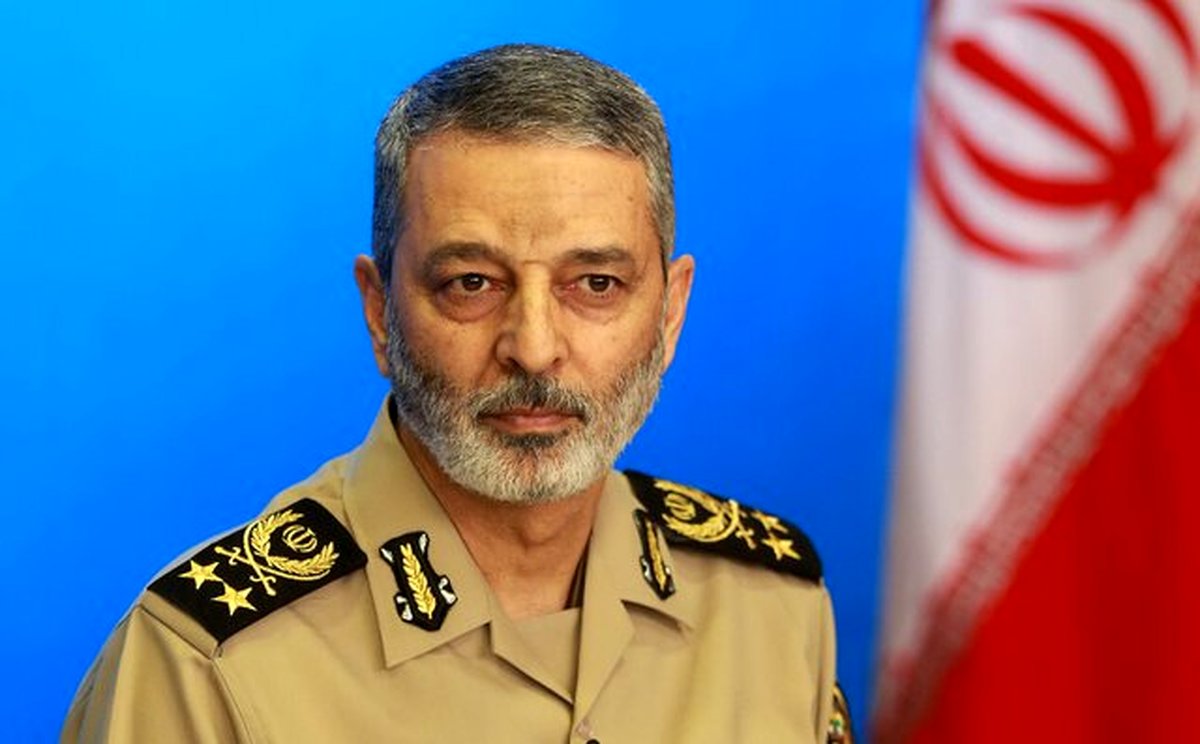 نظر فرمانده کل ارتش درباره روز ملی فناوری هستهای