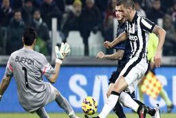 تساوی بزرگان سری آ؛ جدال یوونتوس و اینتر بدون گل خاتمه یافت