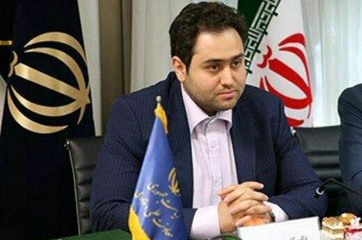 داماد روحانی: ادبیات «زاکانی» چالهمیدانی است