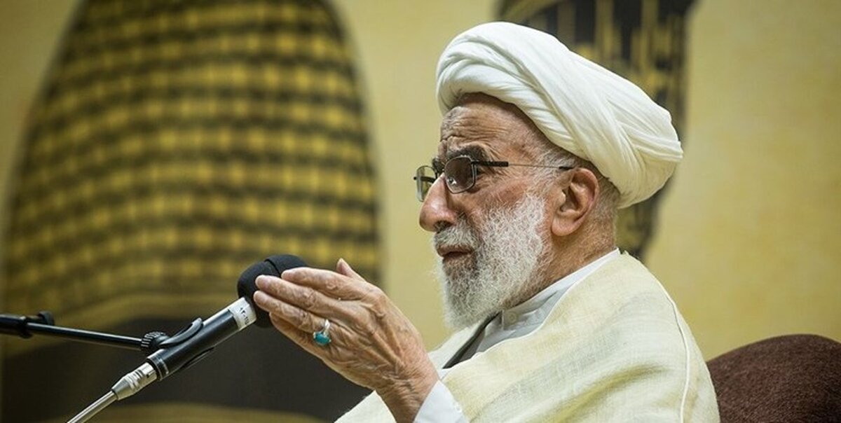 آیت‌الله جنتی: مجلس جای افراد فاسد نیست/ قانون را بخوانید بعد نامزد انتخابات شوید