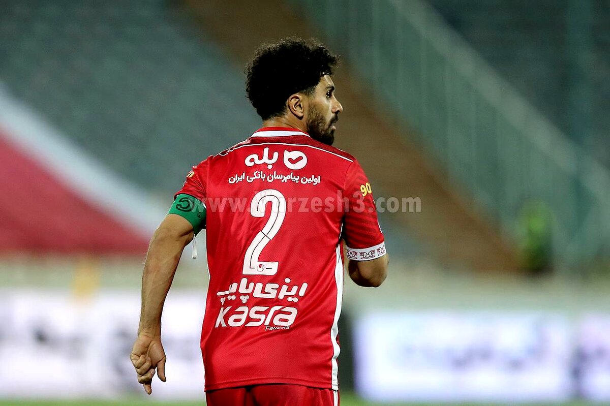 اعتراض تند کاپیتان پرسپولیس به قانون سقف قرارداد