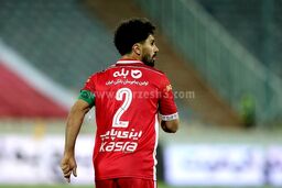 اعتراض تند کاپیتان پرسپولیس به قانون سقف قرارداد