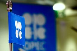 عزم اوپک برای کاهش تولید با وجود شوک قطر