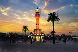 چرا ازمیر یکی از محبوب‌ترین مقاصد برای سفرهای تابستانی ایرانیان است؟