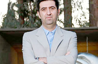  آجورلو: استکبارستیزی به چند اتفاق ۱۳ آبان دیگر نیاز دارد