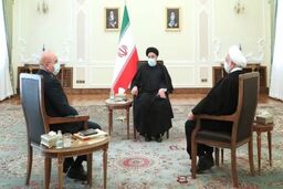 جزئیات جلسه سران قوا؛ دستگاه‌ها برای تامین بودجه مولدسازی را با جدیت دنبال کنند