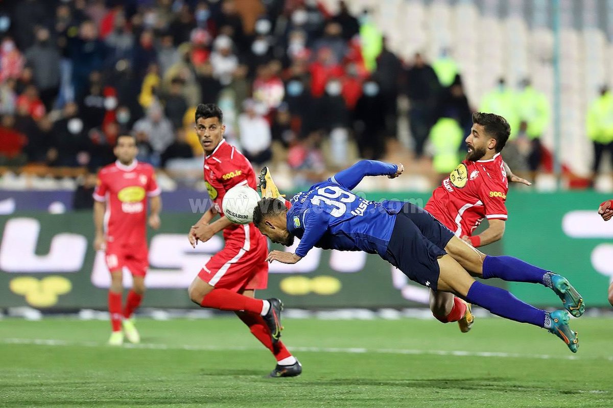 گزارش: آیا گل ژستد قهرمان لیگ را تعیین میکند؟