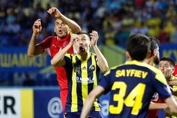 مخالفت سرمربی پرسپولیس با حضور مهاجم ازبکستانی