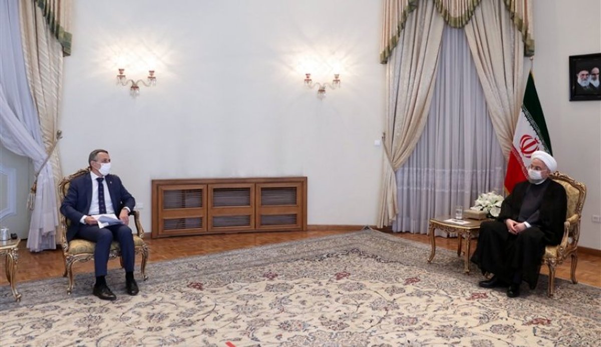 روحانی: ایران در برابر قلدری آمریکا تسلیم نمیشود