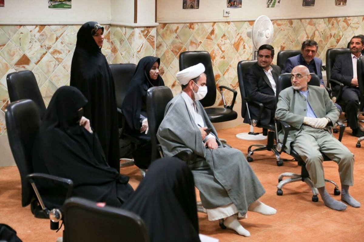 حضور غیرمنتظره میرسلیم در دورهمی وزرای احمدی‌نژاد