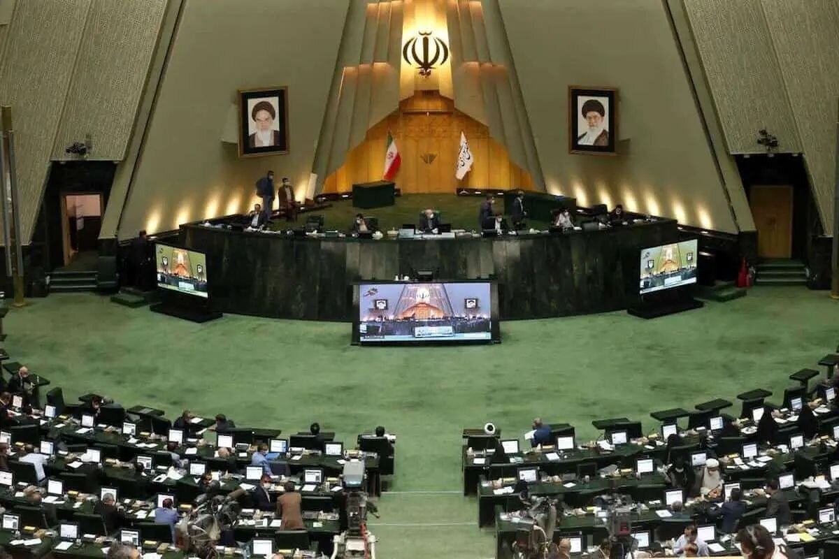 وزیر اطلاعات استیضاح می شود
