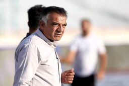 طاهری: استقلال نه، نساجی از داوری سود برده!