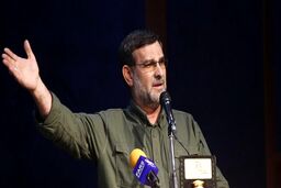 فرمانده نیروی دریایی سپاه: برخی افراد که سعی می‌کنند غنیمت بردارند از شهدا خجالت بکشند