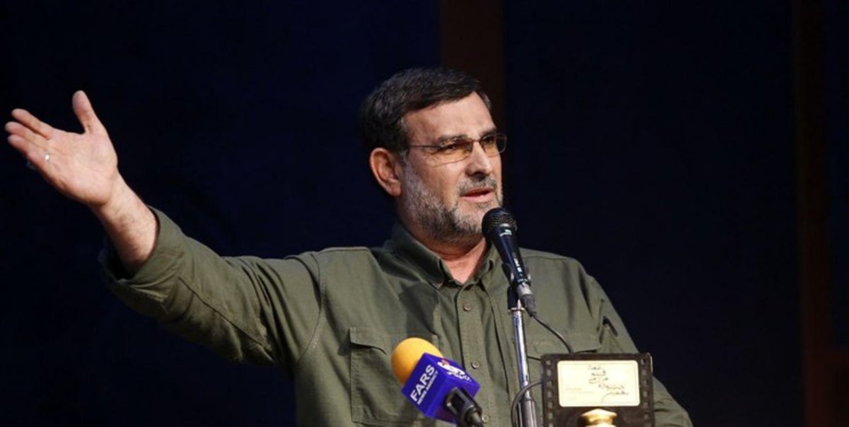 فرمانده نیروی دریایی سپاه: برخی افراد که سعی میکنند غنیمت بردارند از شهدا خجالت بکشند