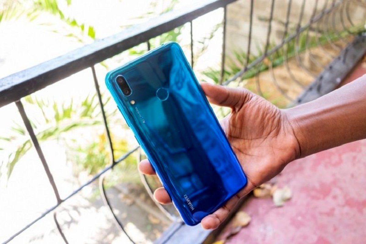 بهترین گوشیهای بازار با طول عمر بالای باتری کدامند؟