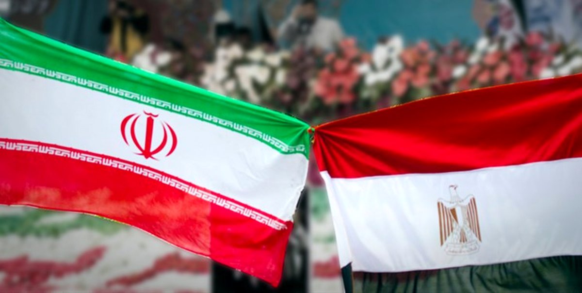 روزنامه نشنال از قول مقامات قاهره: ایران و مصر در ماههای آتی تبادل سفیر میکنند