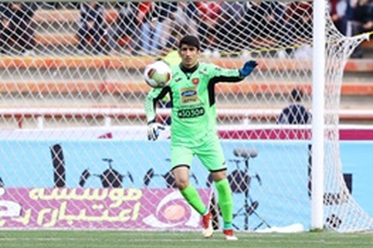 بیرانوند:پشت سر آدمهای بزرگ حرف زیاد است!/اسپانیا کار آسانی مقابل ما ندارد،خواهیم جنگید