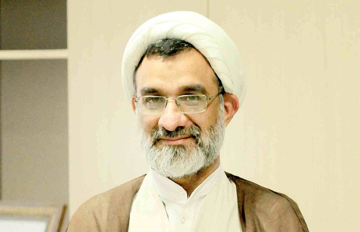 خسروپناه:عجیب بود آقایان عارف و روحانی هر دو نامزد اصلاحطلبی محسوب شدند