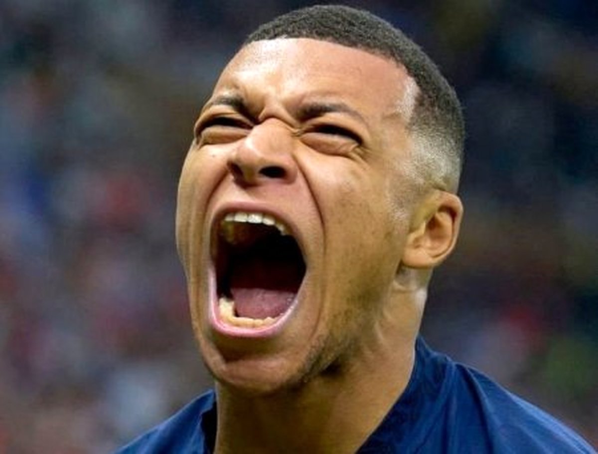 صدای بلند امباپه در رختکن خطاب به هم تیمی ها