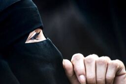 استان «کِبِک»کانادا پوشش کامل چهره در اماکن عمومی را ممنوع می کند