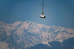 خلبان حادثه سقوط هلی کوپتر در لرستان درگذشت