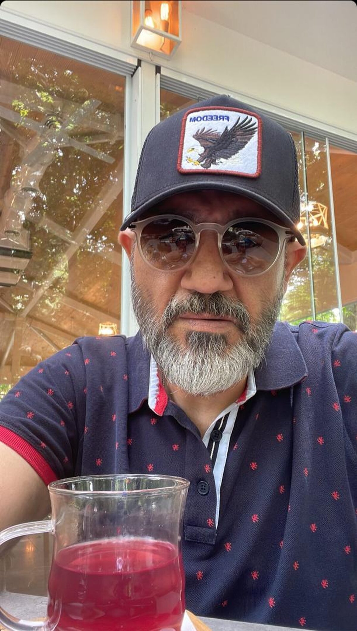عکس دیده نشده از نامزدی مهران غفوریان با همسرش 