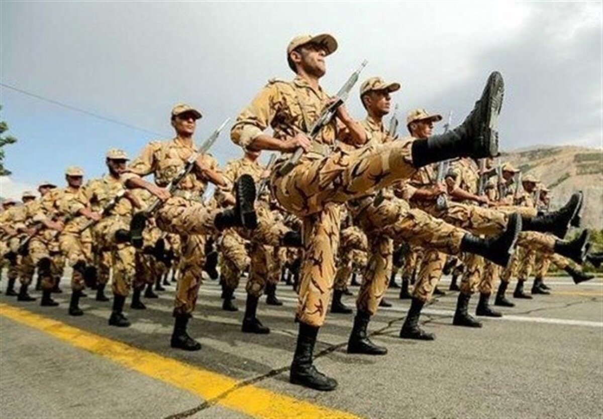 «حقوق سربازان» وزیر دفاع را به دردسر انداخت