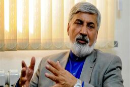 آنکه رفراندوم را مقدم بر انتخابات می‌داند، دنبال براندازی است