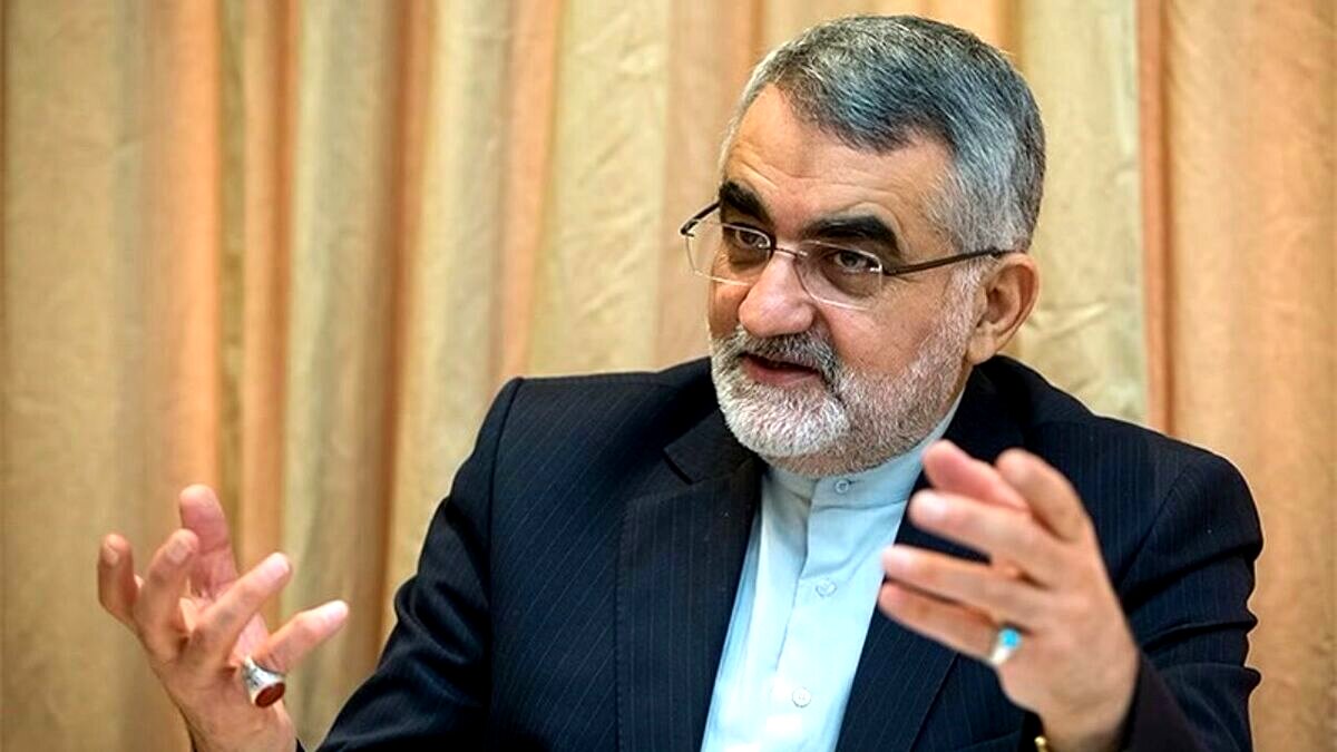 بروجردی: غرب از سفر رئیسی به چین نگران است