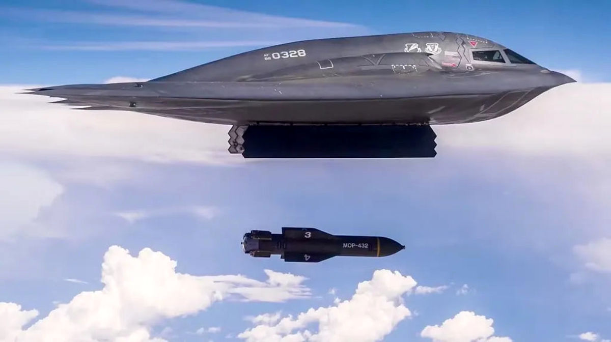 جزئیات بمباران فردو با مادر بمب ها ، سنگرشکن GBU-57