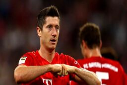 هفته اول بوندس لیگا/ بایرن تا مرز شکست پیش رفت