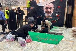 پیکر سپهبد شهید حسین سلامی در در خانه ابدی آرام گرفت + فیلم