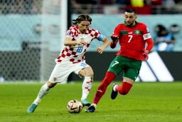 رده بندی جام جهانی، فوتبال دفاعی افتخار می آفریند