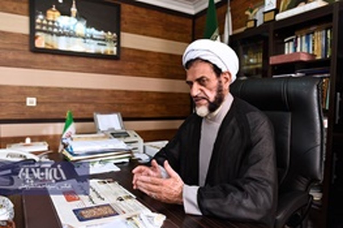 اشرفیاصفهانی: دولت احمدینژاد جز ضرر، حاصلی نداشت