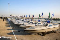 گزارش تصویری؛  تحویل۱۰۰ فروند شناور در کلاس‌های مختلف بهنیروی دریایی سپاه‌
