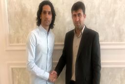 مهاجم اسبق پرسپولیس دوباره شاگرد کمالوند شد