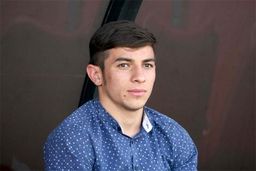 احمدزاده در محل تمرین پرسپولیس حاضر شد