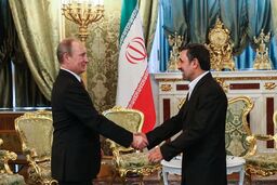 احمدی نژاد به پوتین هم نامه نوشت و او را نصیحت کرد