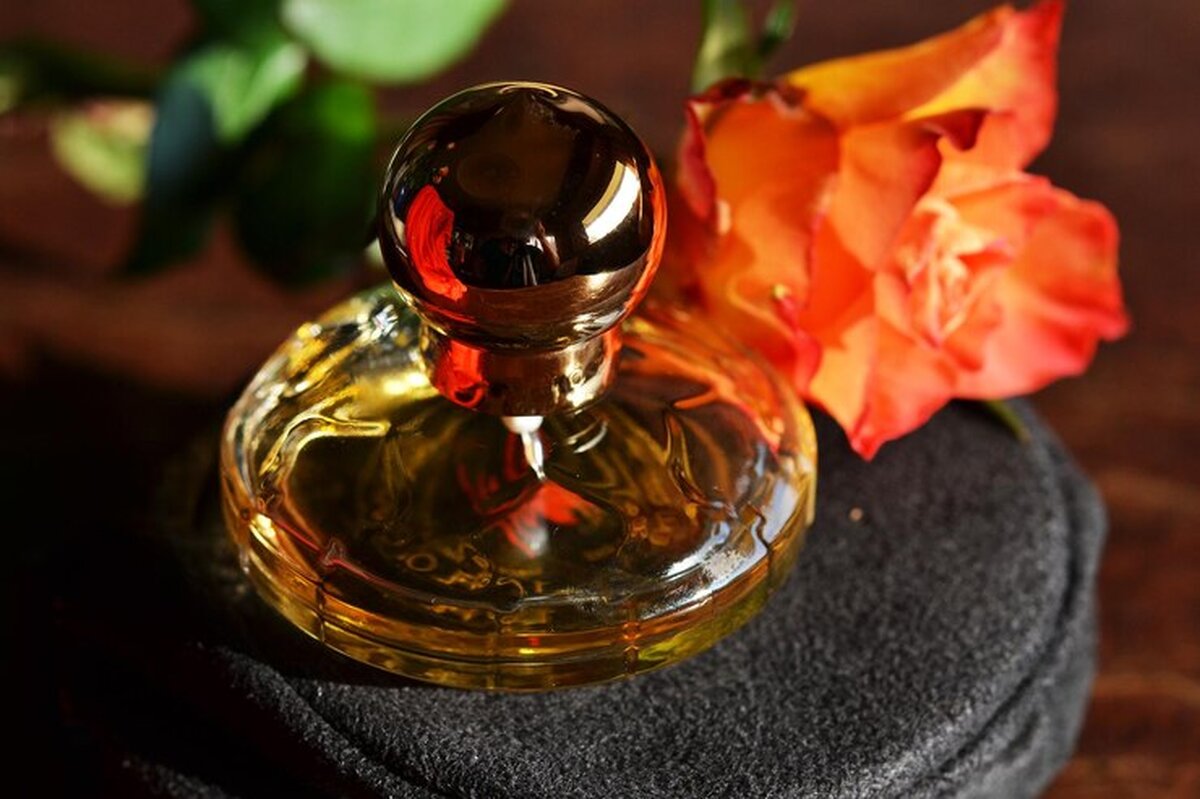 چگونه از چرخه عدم موفقیت در تولید عطرهای ماندگار خارج شوید؟
