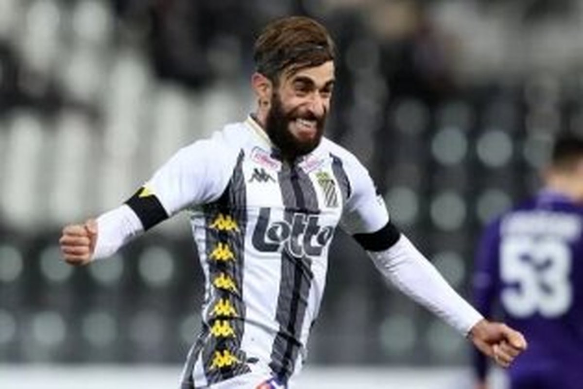 قلی زاده خلبان کواد کوپتر شارلروا(عکس)